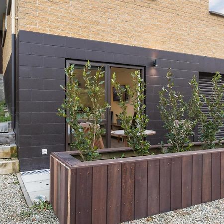 Private Studio On Fryer Queenstown Exterior photo